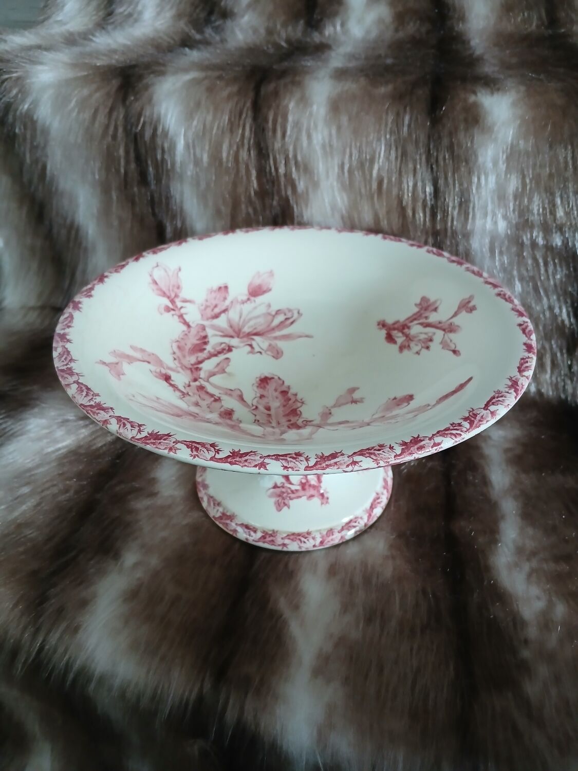 Antique compote dish in Gien ironstone.