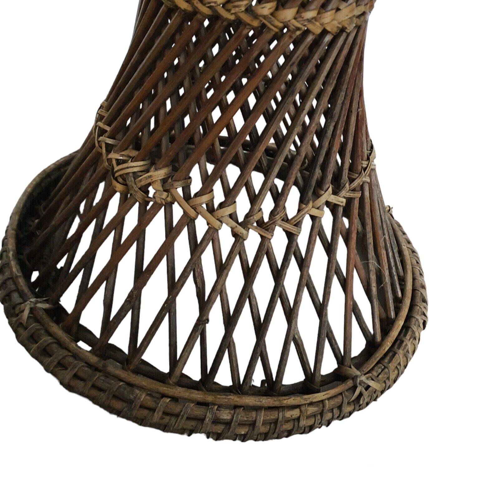 Old Diabolo Stool In Woven Rattan Year 60-70 Vintage Decoration