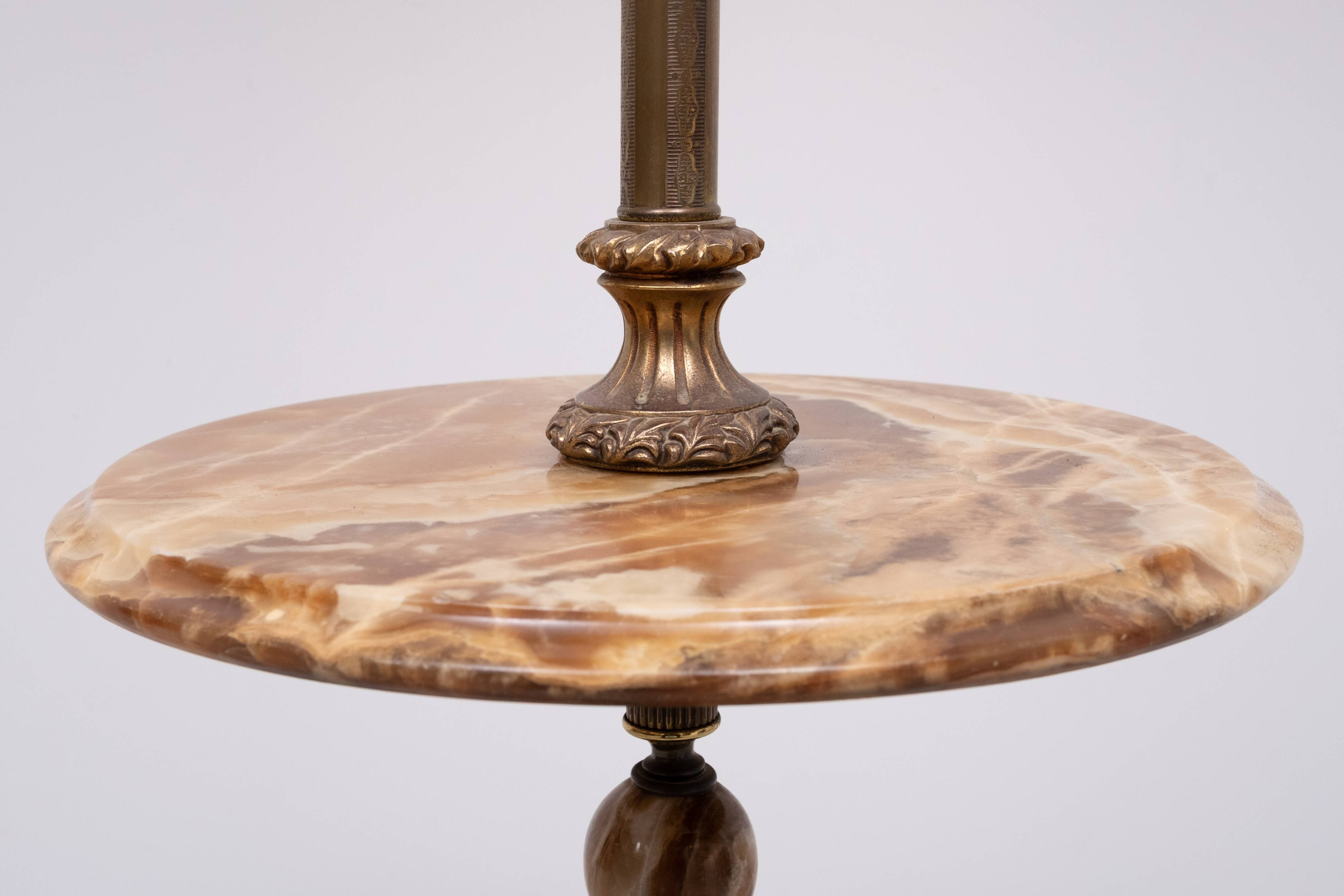 Deknudt Onyx Floor lamp with side Table 1970s Belgium