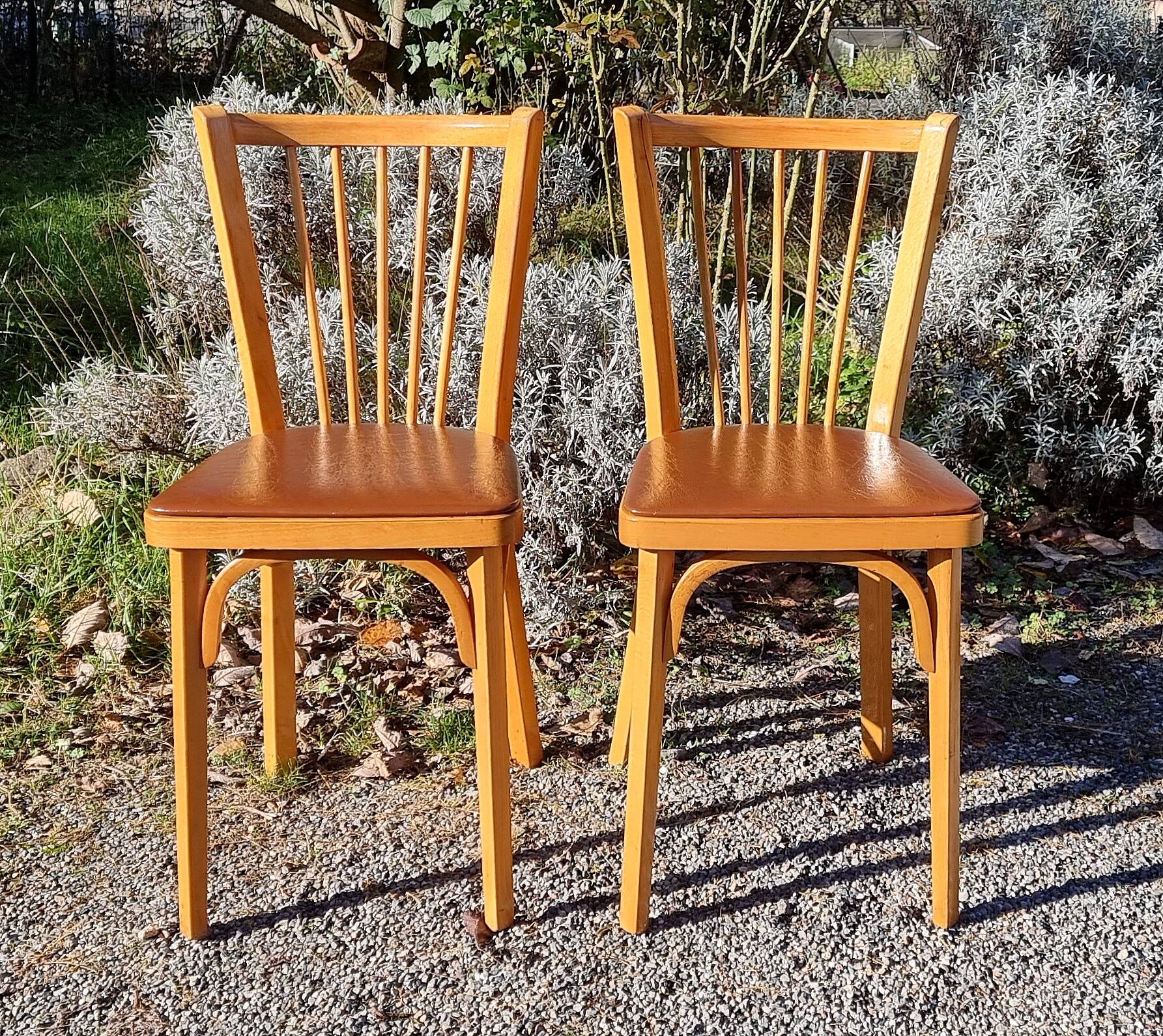Pair of Baumann chairs n°53 from the 60s