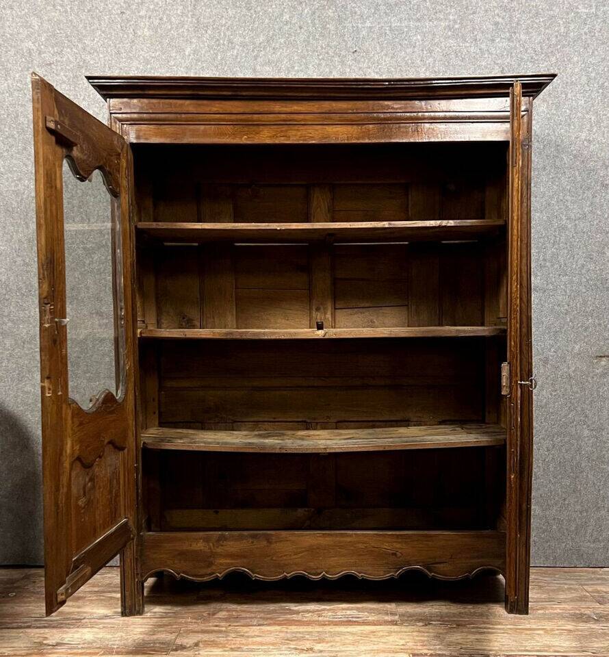 Louis XIV Valet Library in solid oak circa 1700
