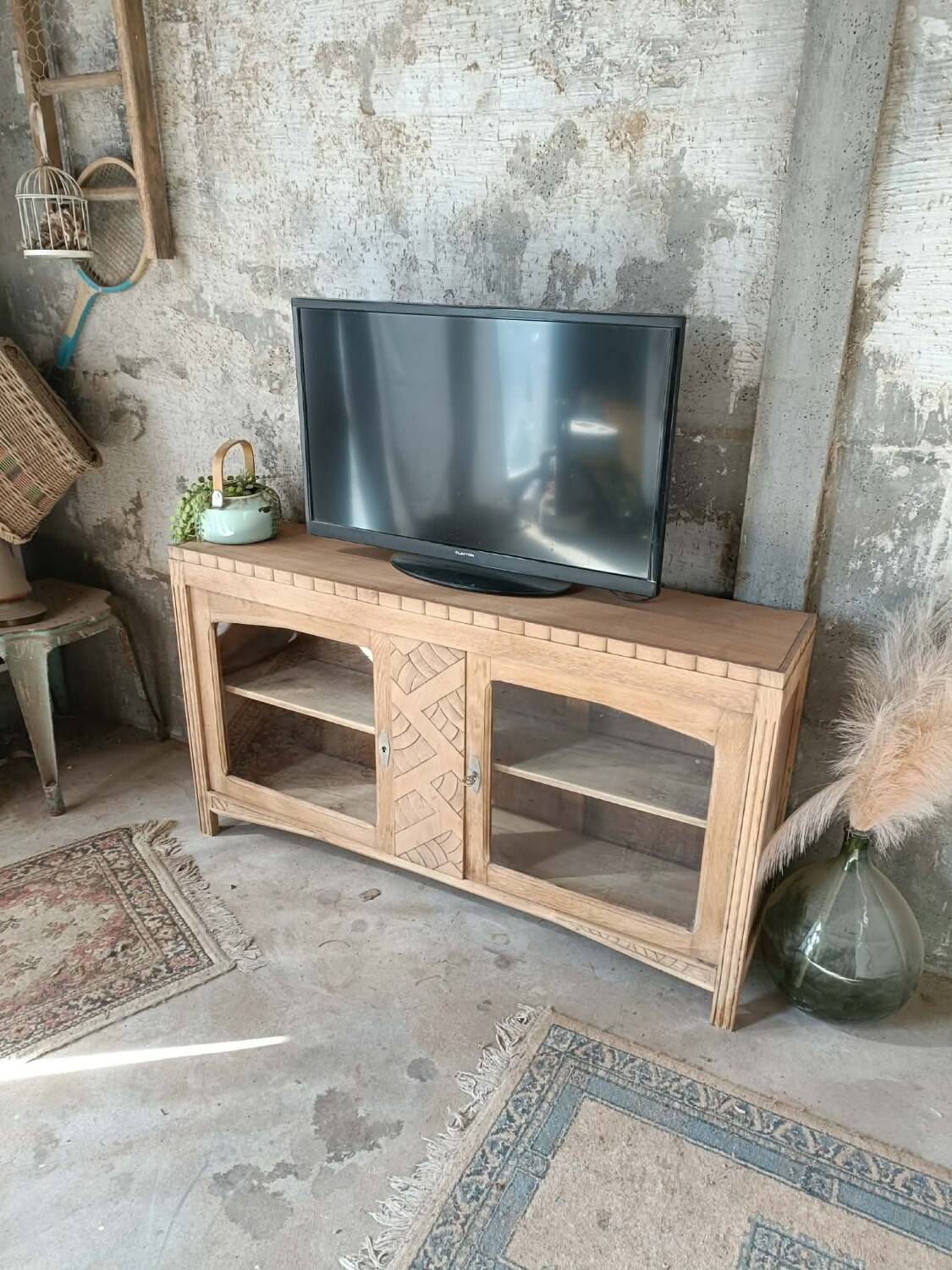Display cabinet