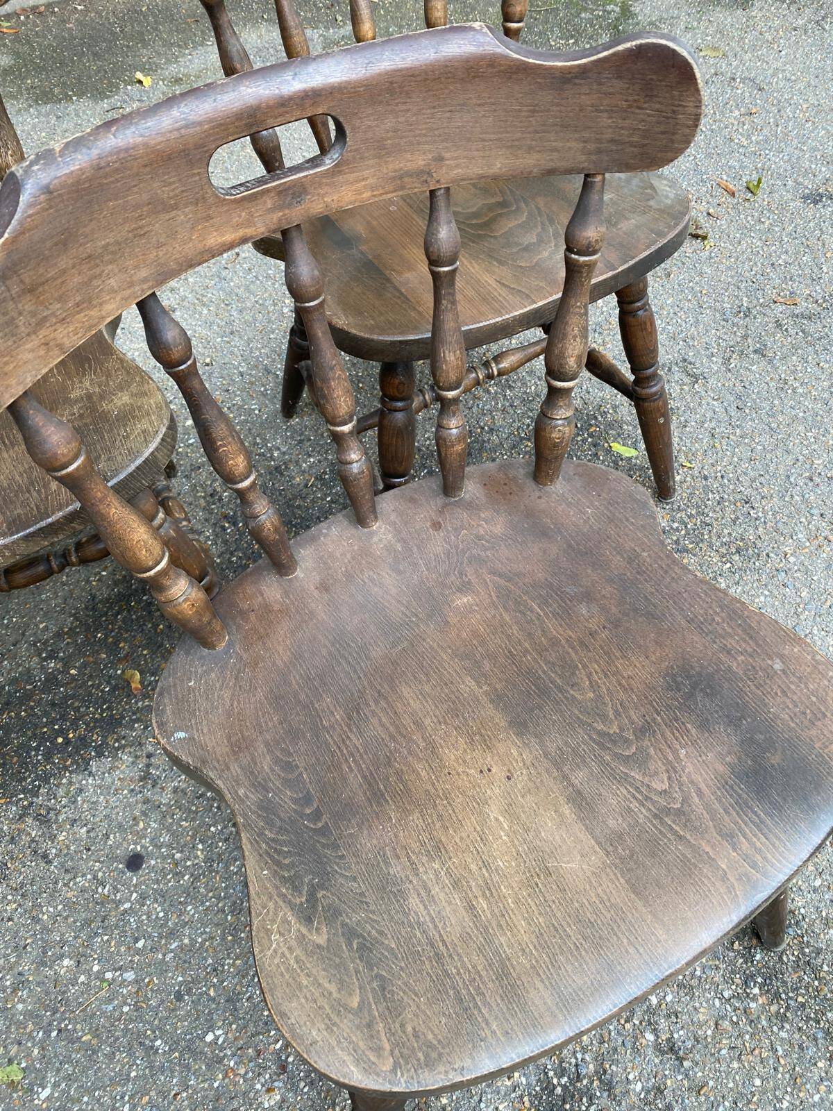 3 18th century western chairs in curved solid wood