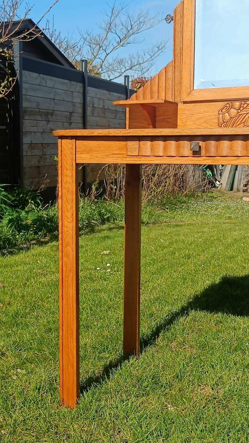 Art Deco dressing table with removable mirror