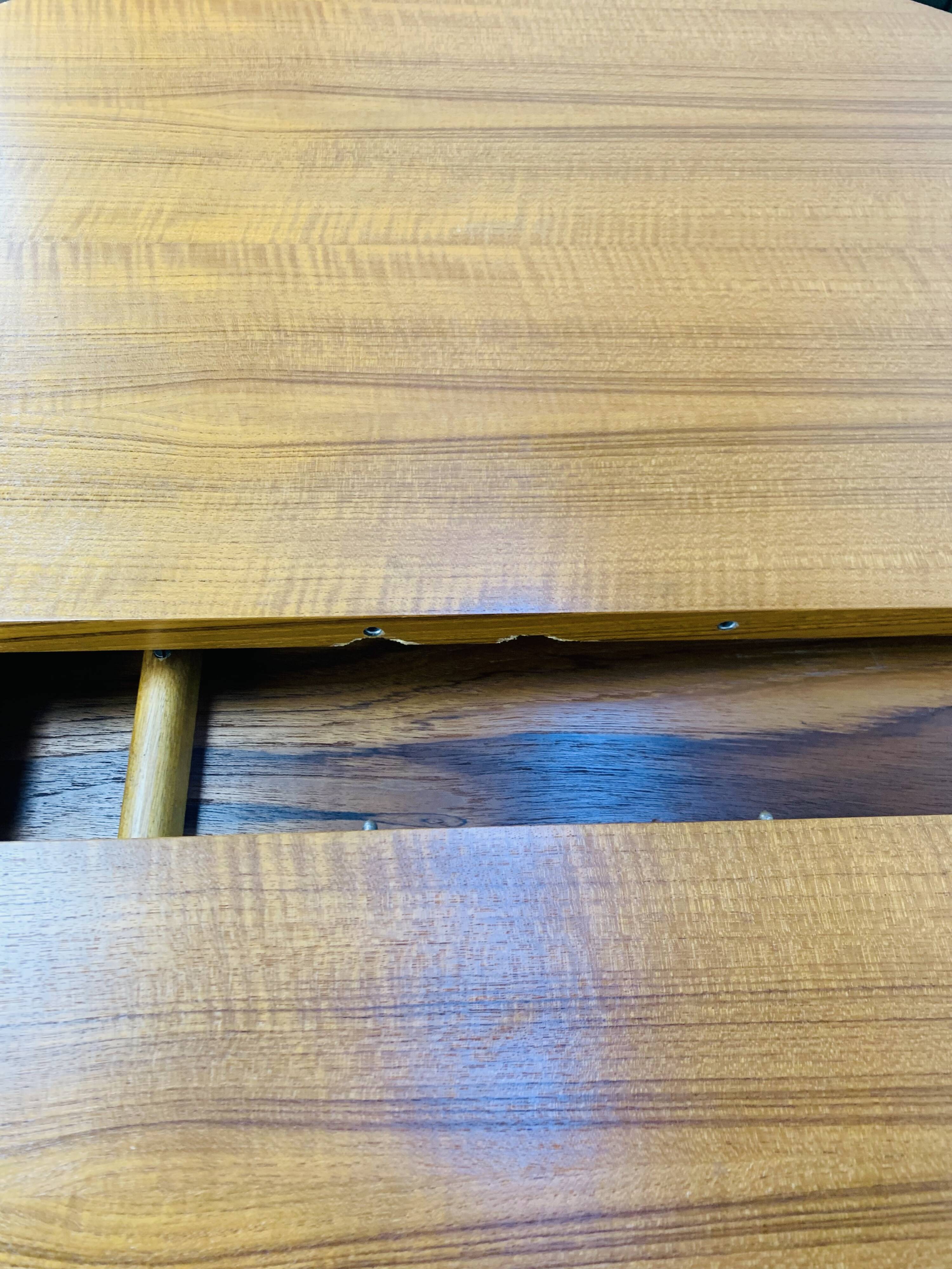 Round extendable Scandinavian table, teak, 1960s