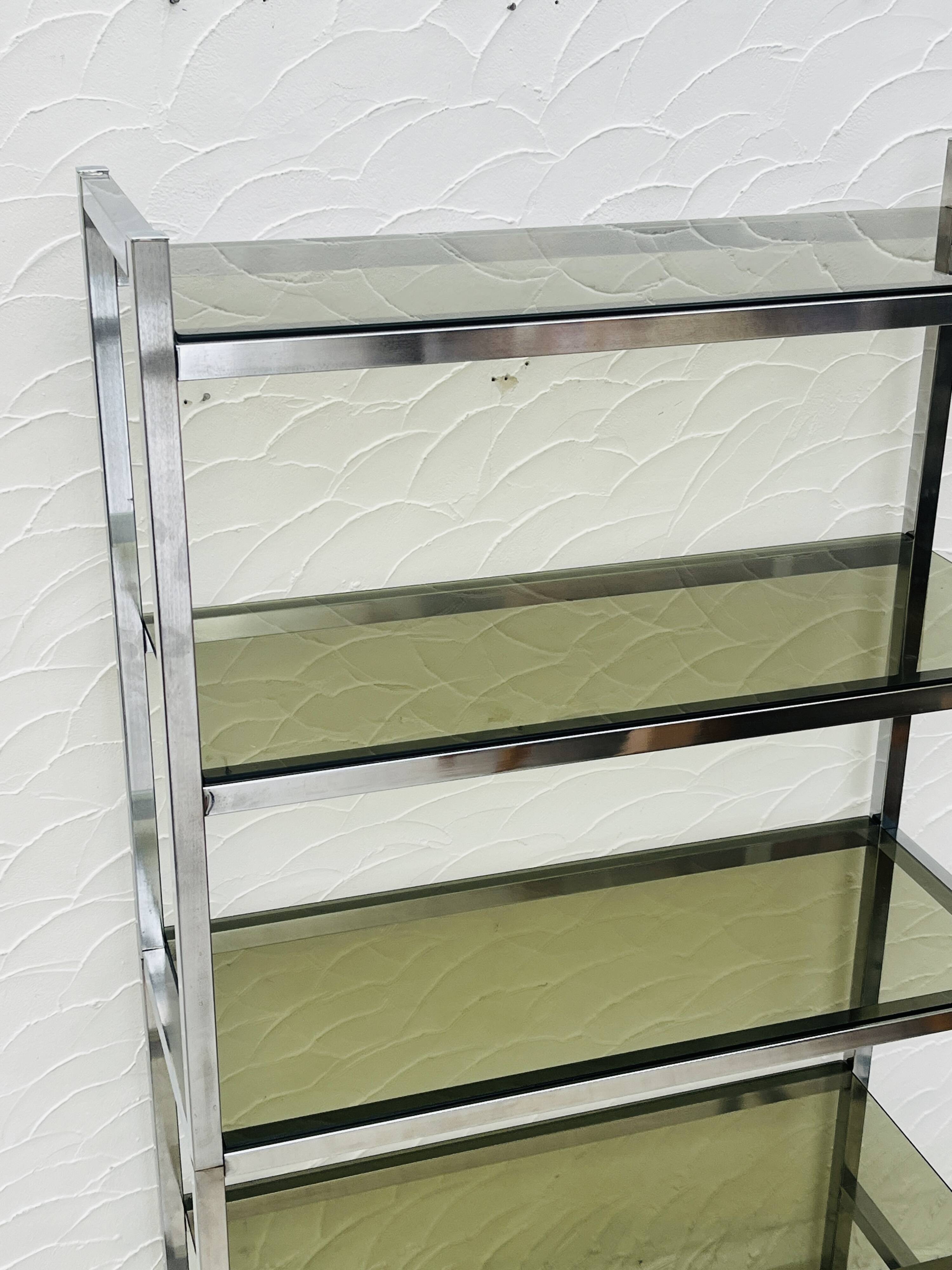 Vintage Italian design shelf in chrome and smoked glass from the 1970s.