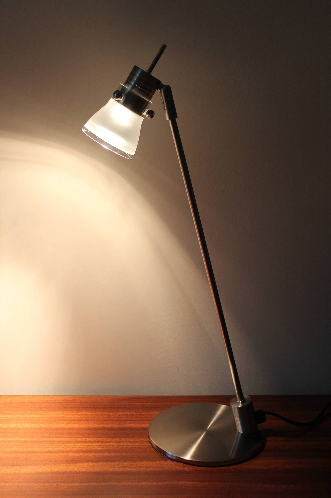 2000s design desk lamp