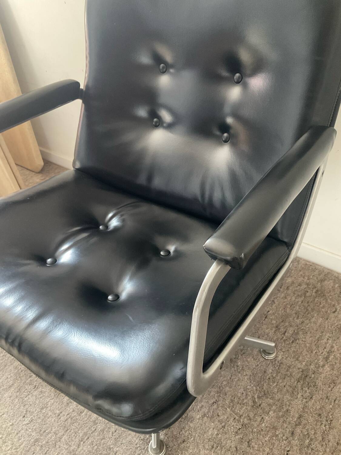 Artifort armchair by Geoffrey Harcourt from the 60s-70s