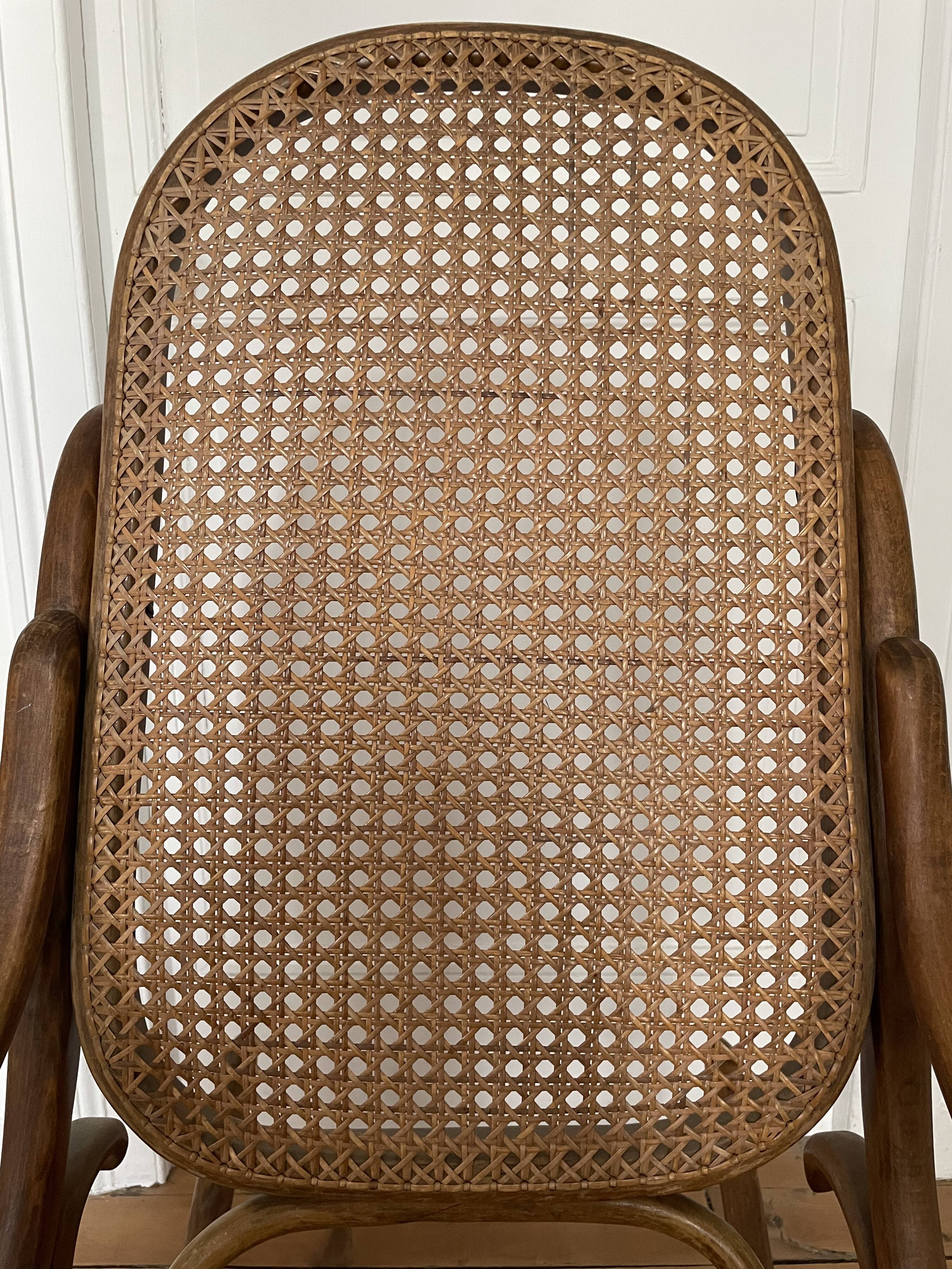 Rocking chair Thonet N.10