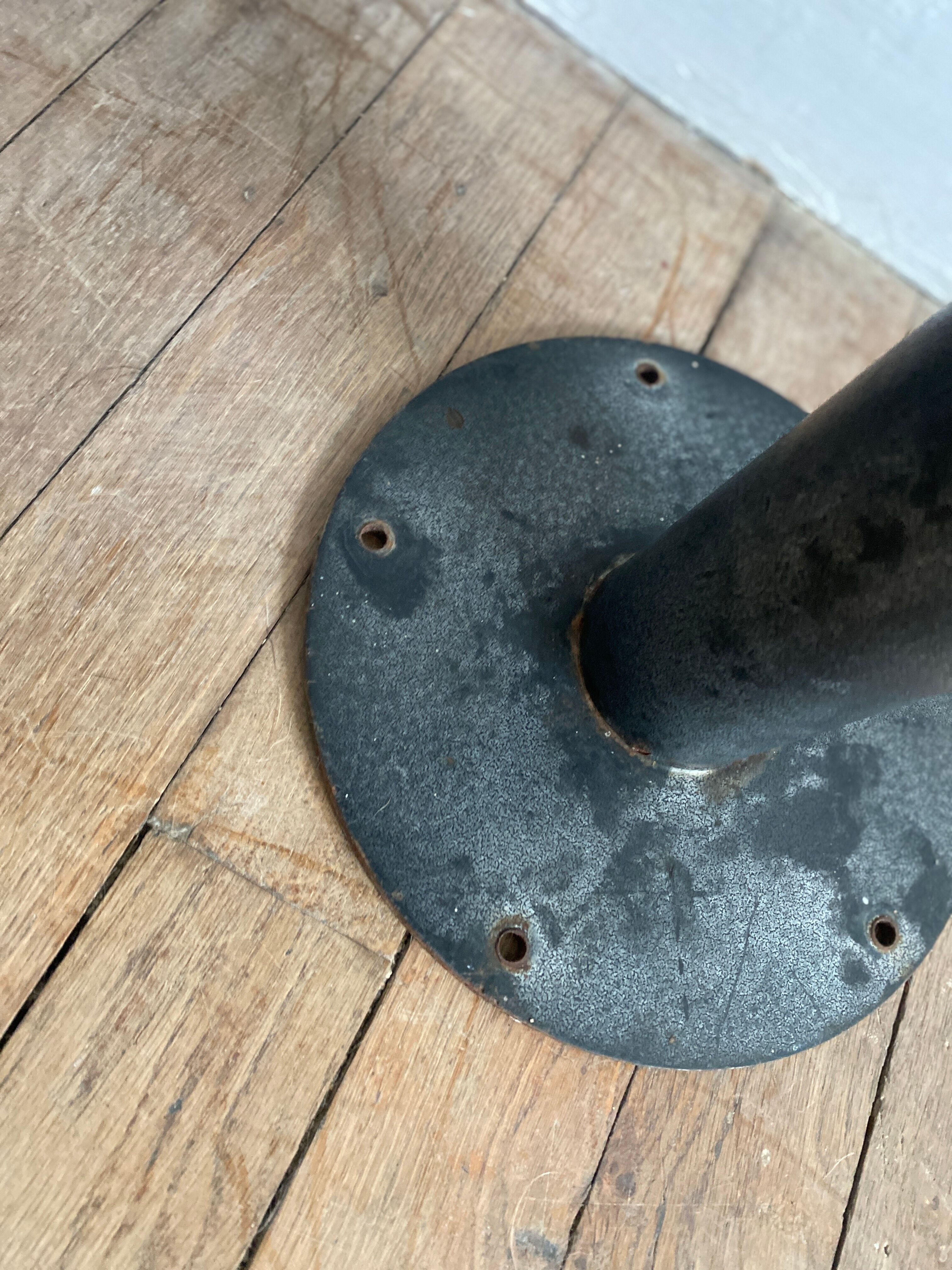 3 stools dinner dinners American dinner's