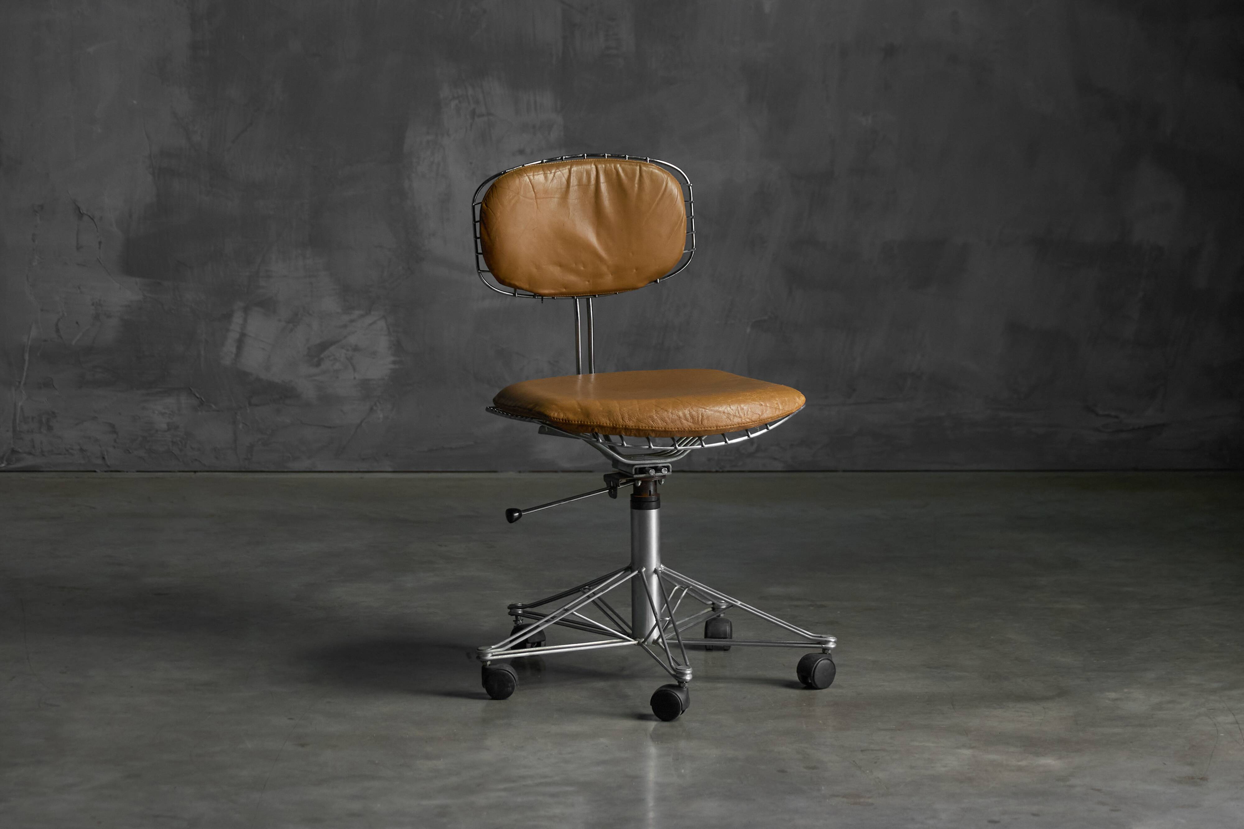 Beaubourg Office Chair by Michel Cadestin & Georges Laurent, France, 1970s