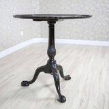 English Walnut Side Table with Tilted Top, 1890s