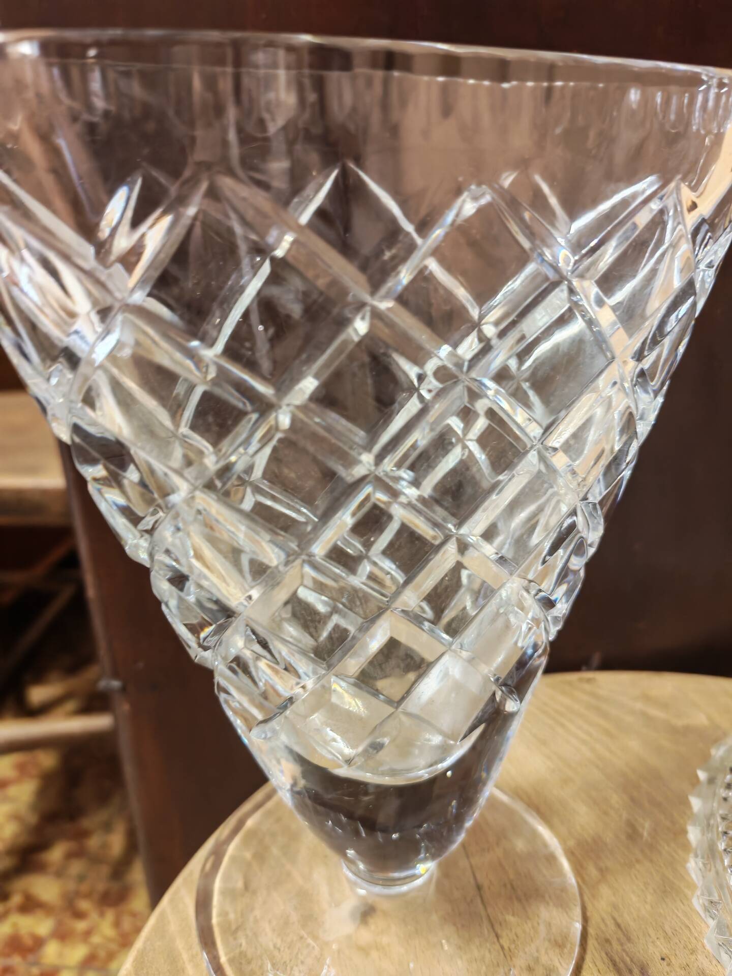 Candelabrum and fan vase in glass and crystal Art Deco style