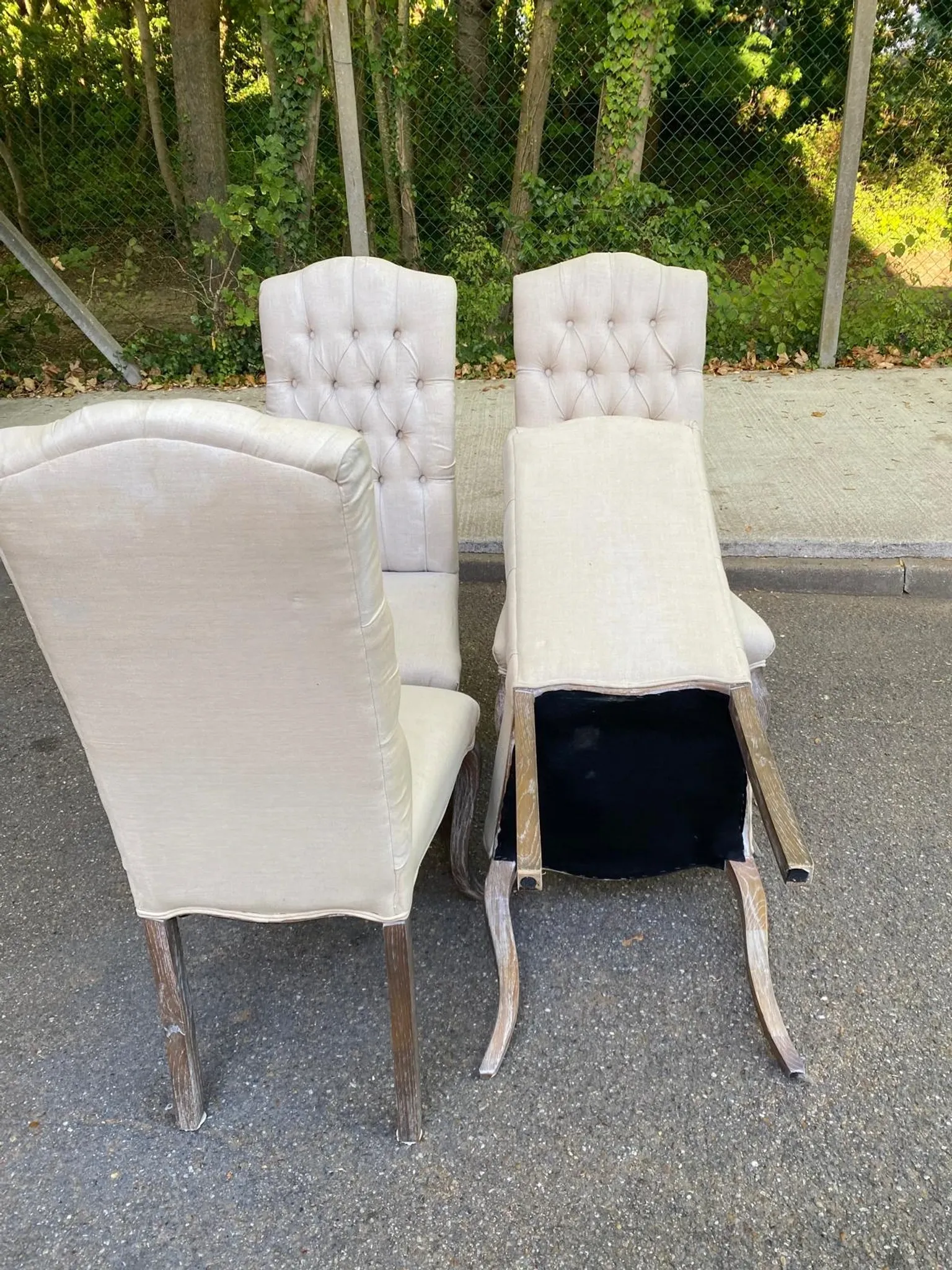 4 upholstered chairs in linen and ash, Maisons du Monde model Chloé.