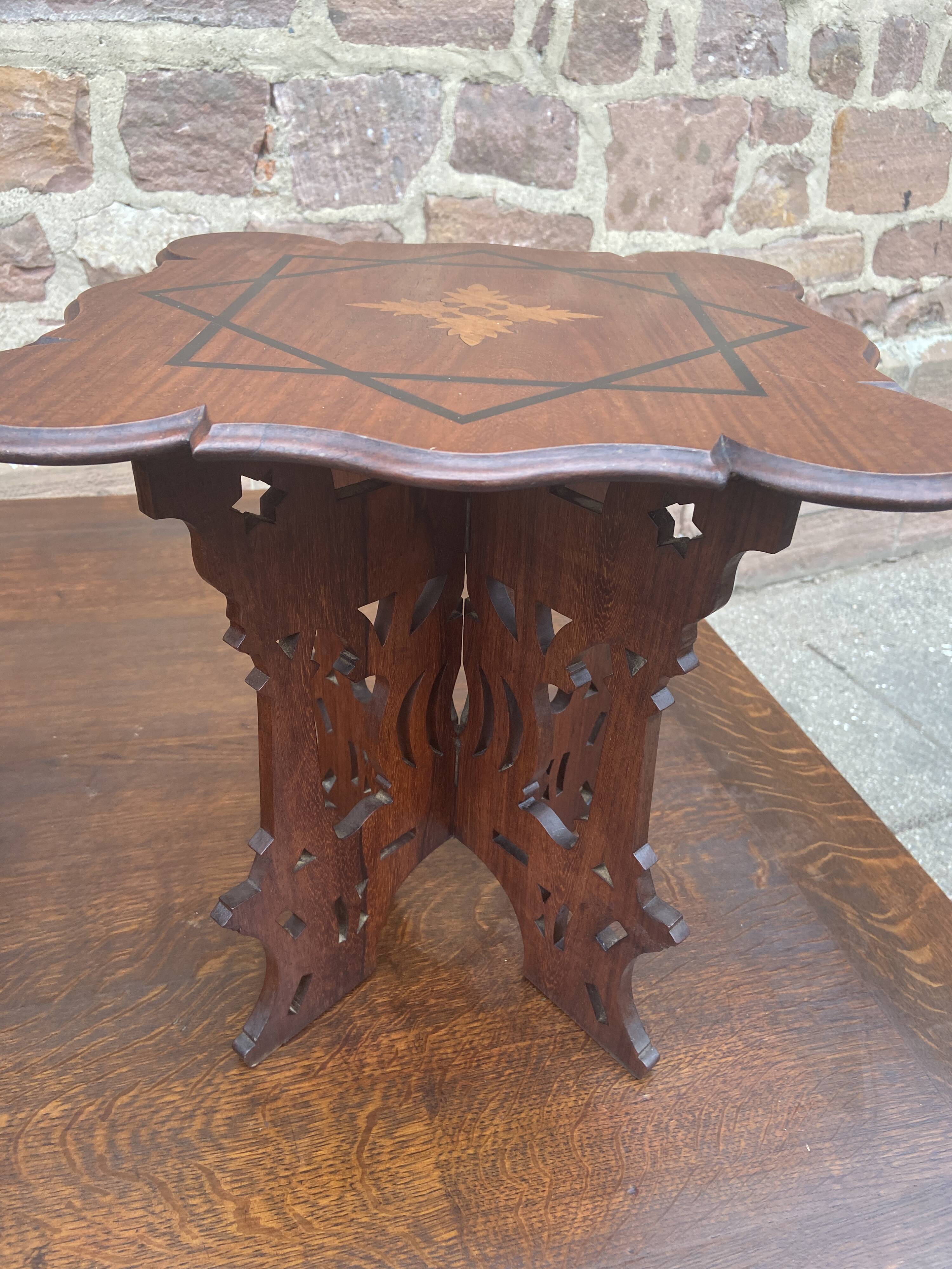 Pair of bedside tables Syrian rosewood vintage 1930