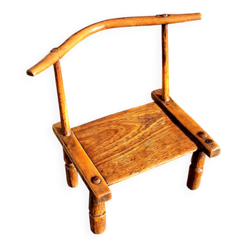 Authentic chair of the Baoulé chief, Côte d'Ivoire, Africa, raw art.