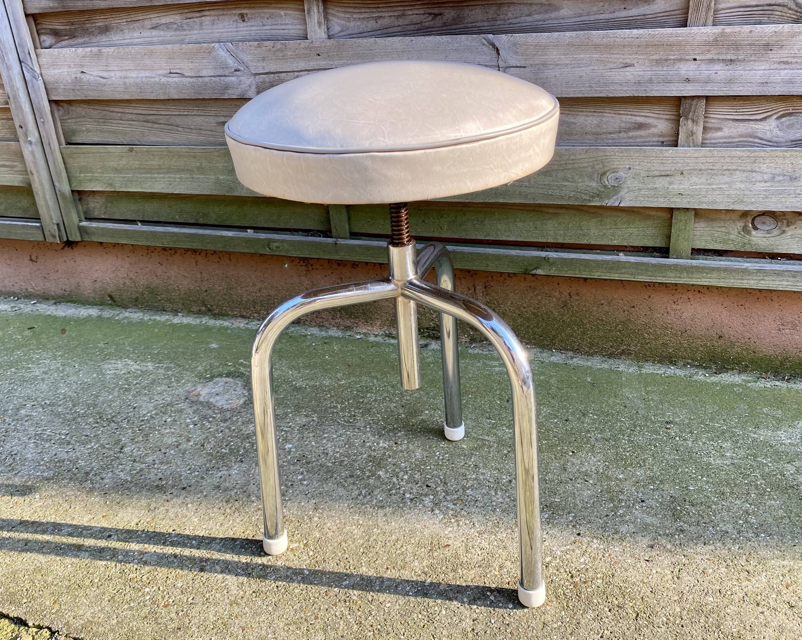 Stool tripod swivel workshop height adjustable skai & chrome vintage 60s