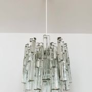 Chandelier en verre de glace autrichien par J.T. Kalmar