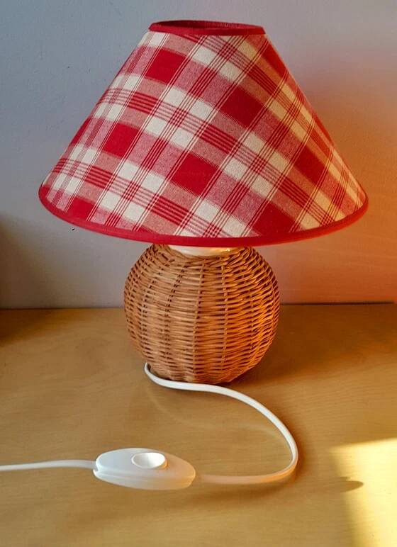 Rattan and ceramic lamp