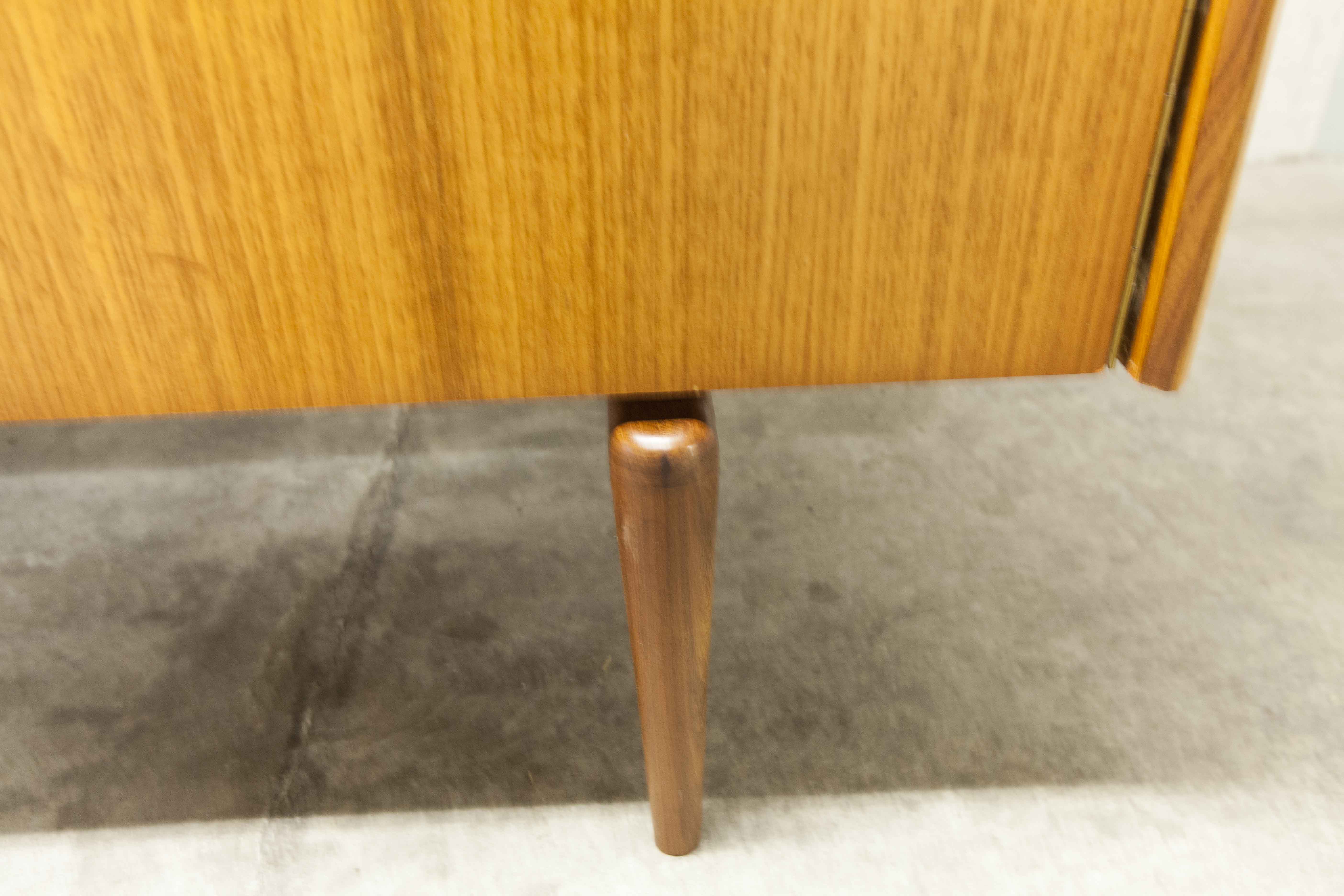 Armoire teck des années 60 Simat Meubles