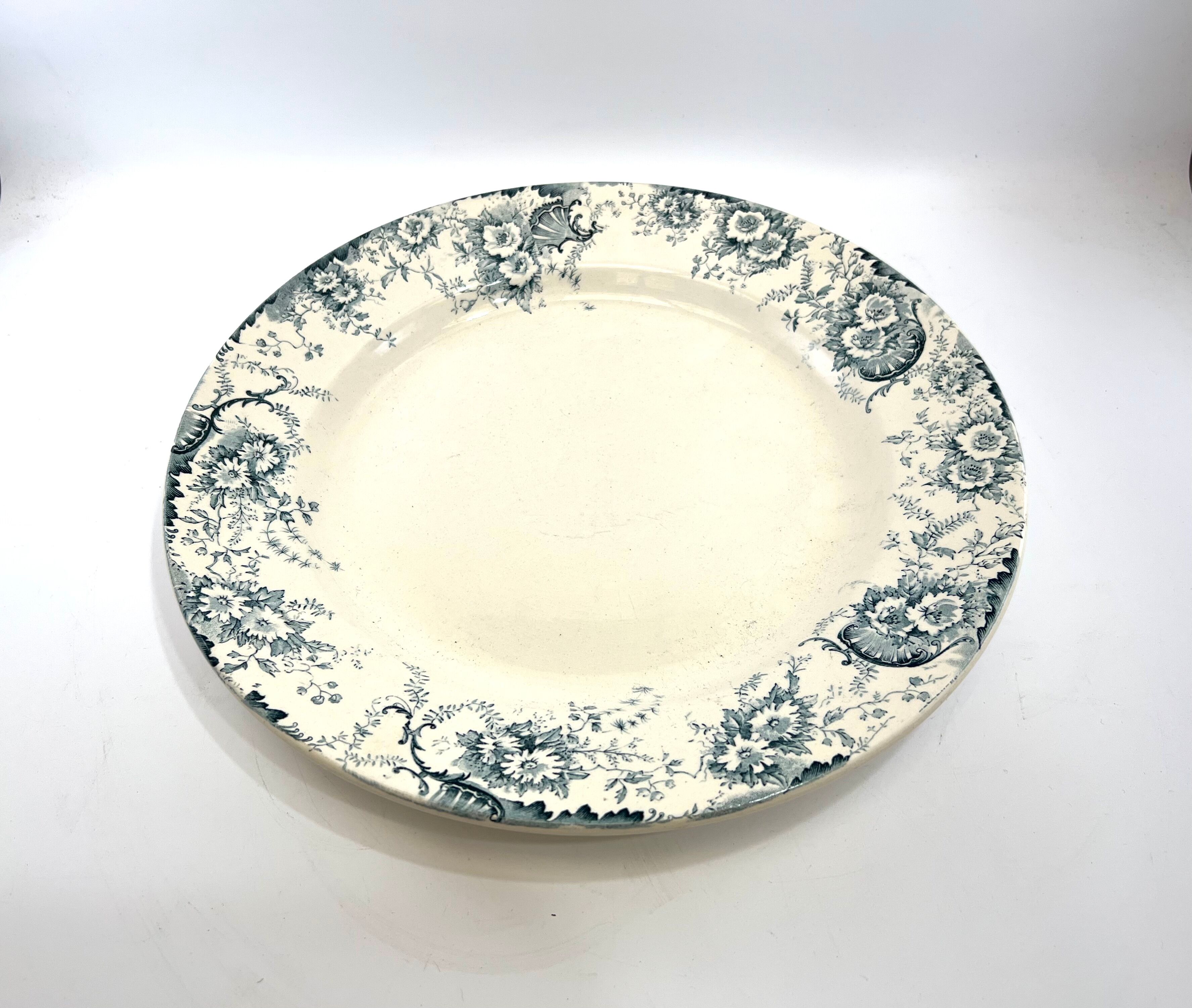 Round flat iron earth Choisy le roi derby