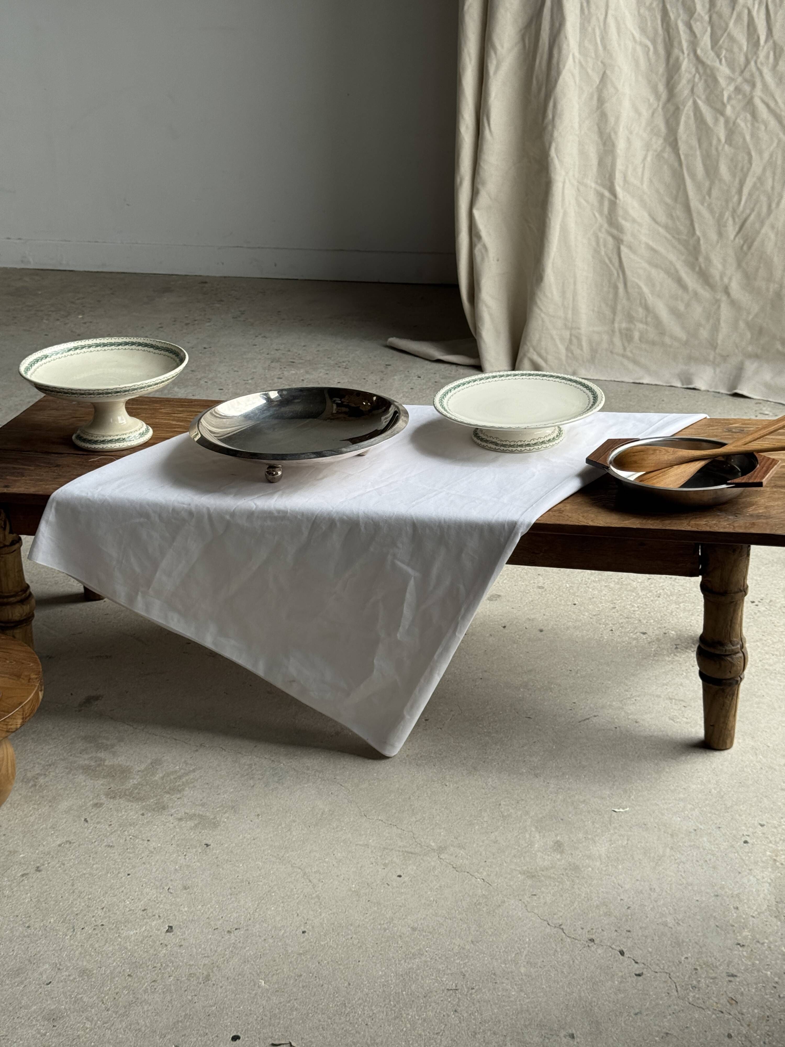 Pedestal dish in earthenware with green plant friezes H12 D24