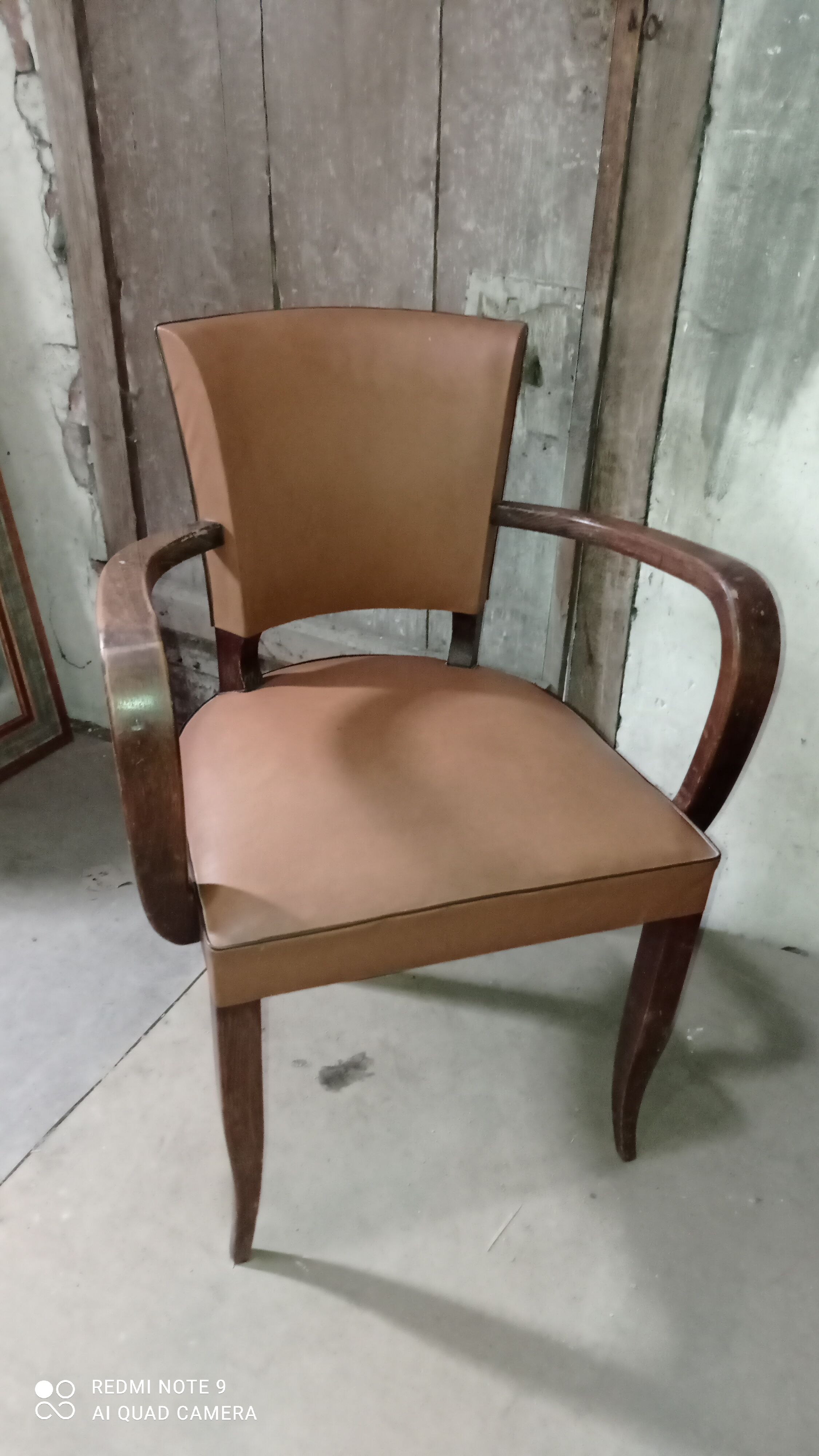 Bridge chair