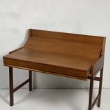 Scandinavian desk with extendable system in teak, 1960.