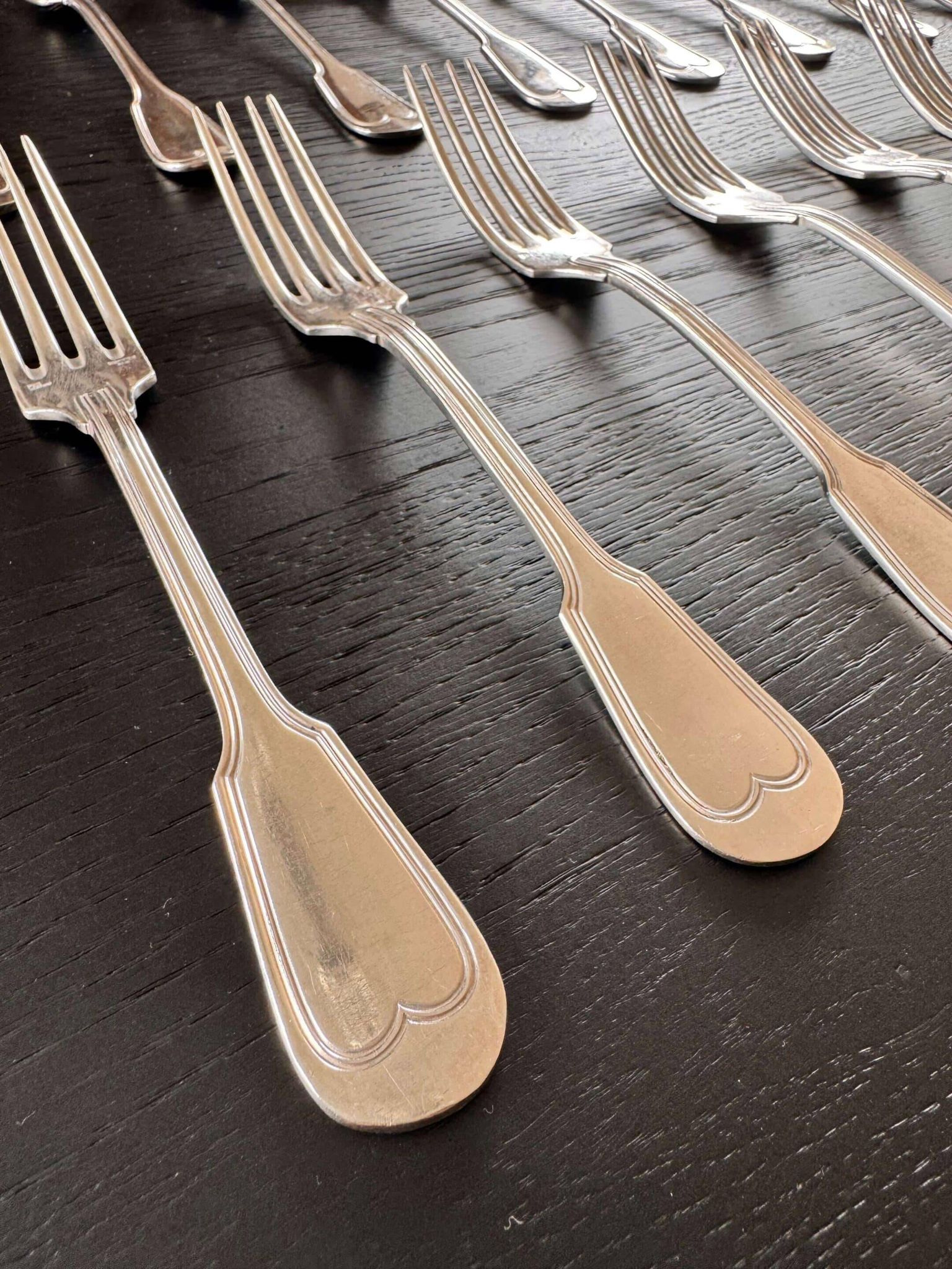 Vintage Ercuis cutlery set of 37 pieces, Chinon model.