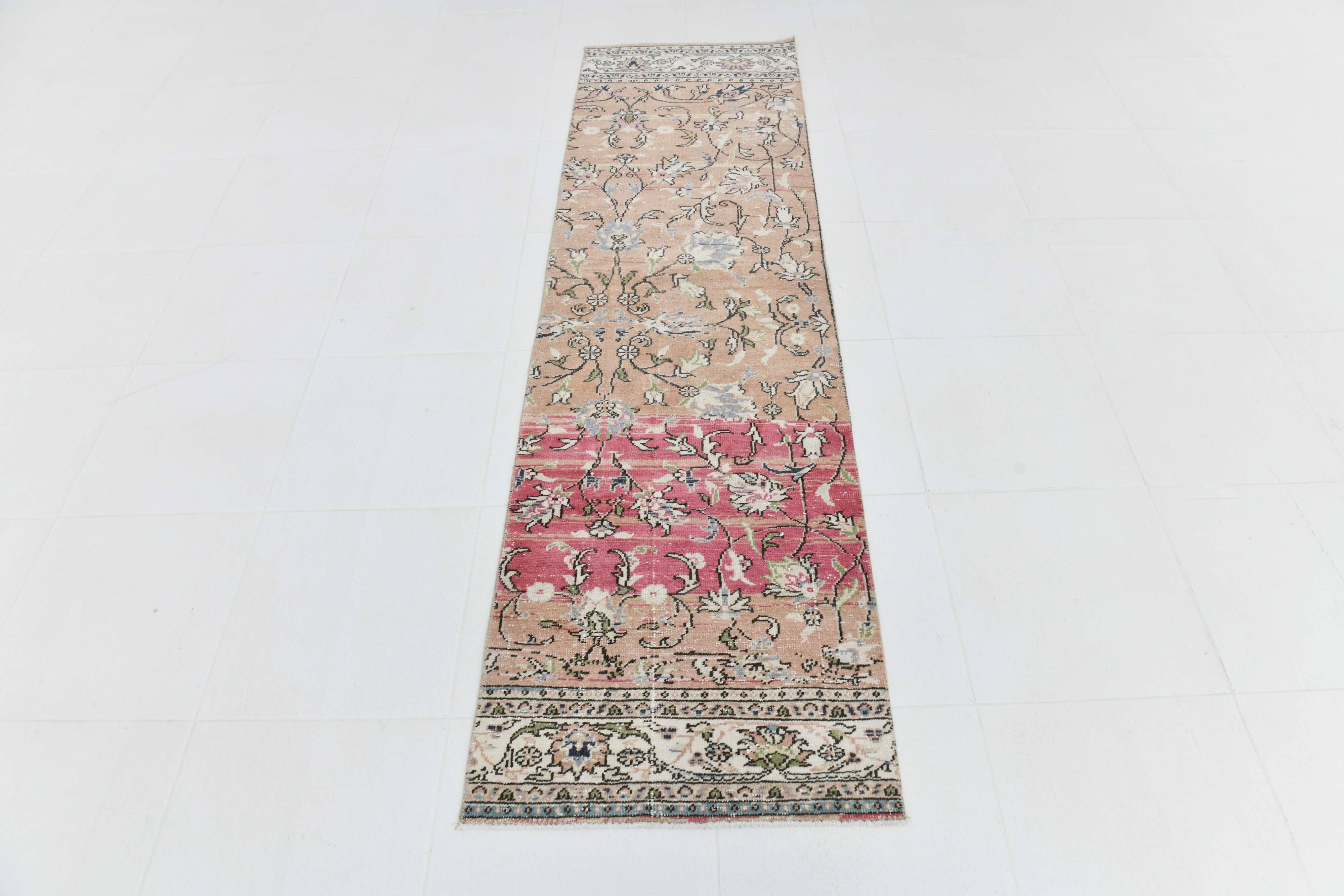2x7 Red  Pattern Persian Runner Rug, 64x227Cm