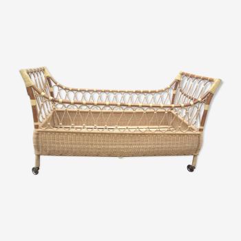 Rattan cot