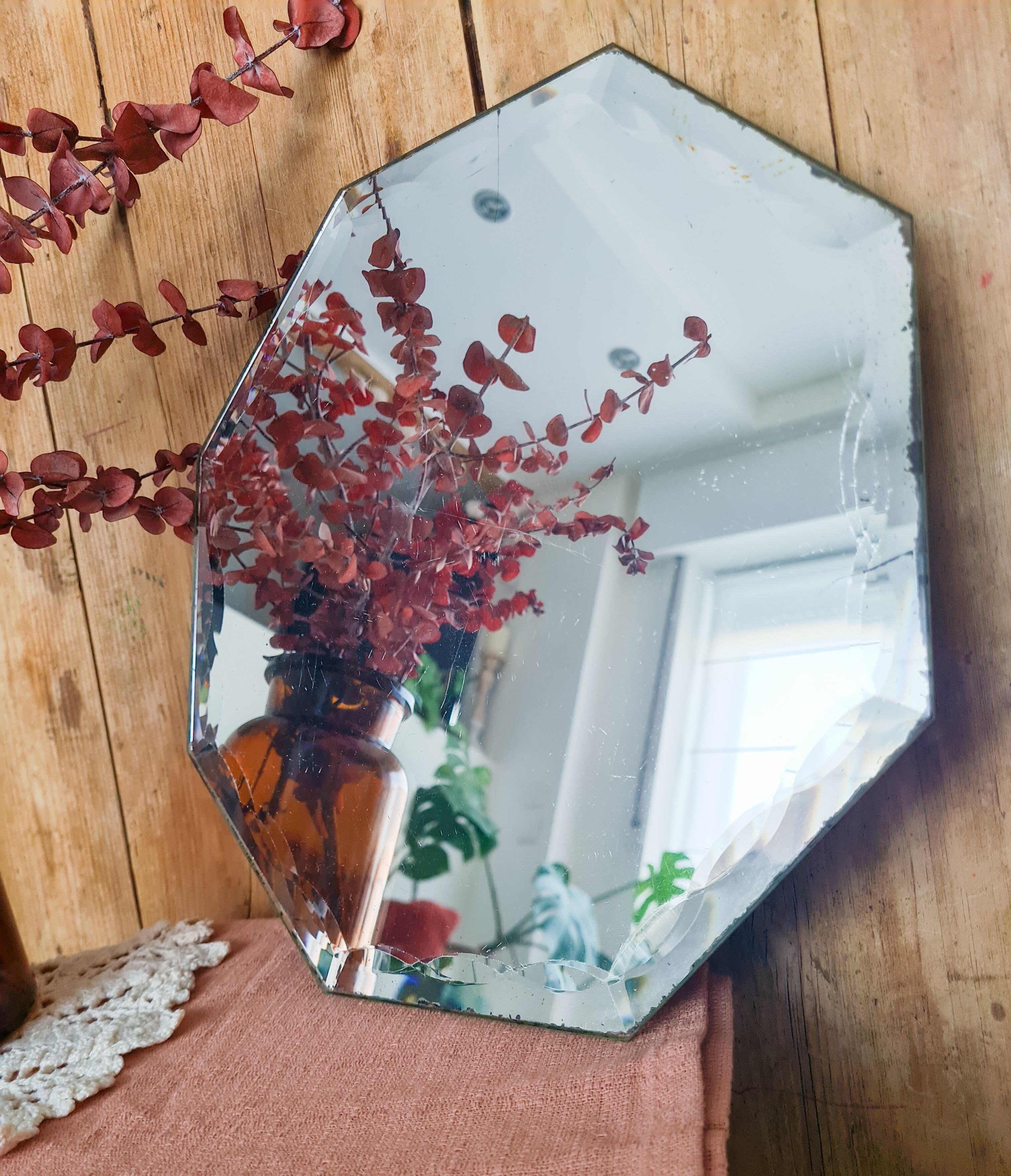 Bevelled octagonal ancient mirror