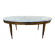 Table basse ovale de style Louis XVIen laiton et marbre