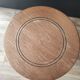 Tabouret tripode vintage en bois brun clair