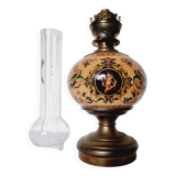 Electrified oil lamp in bronze and hand-painted Gien earthenware