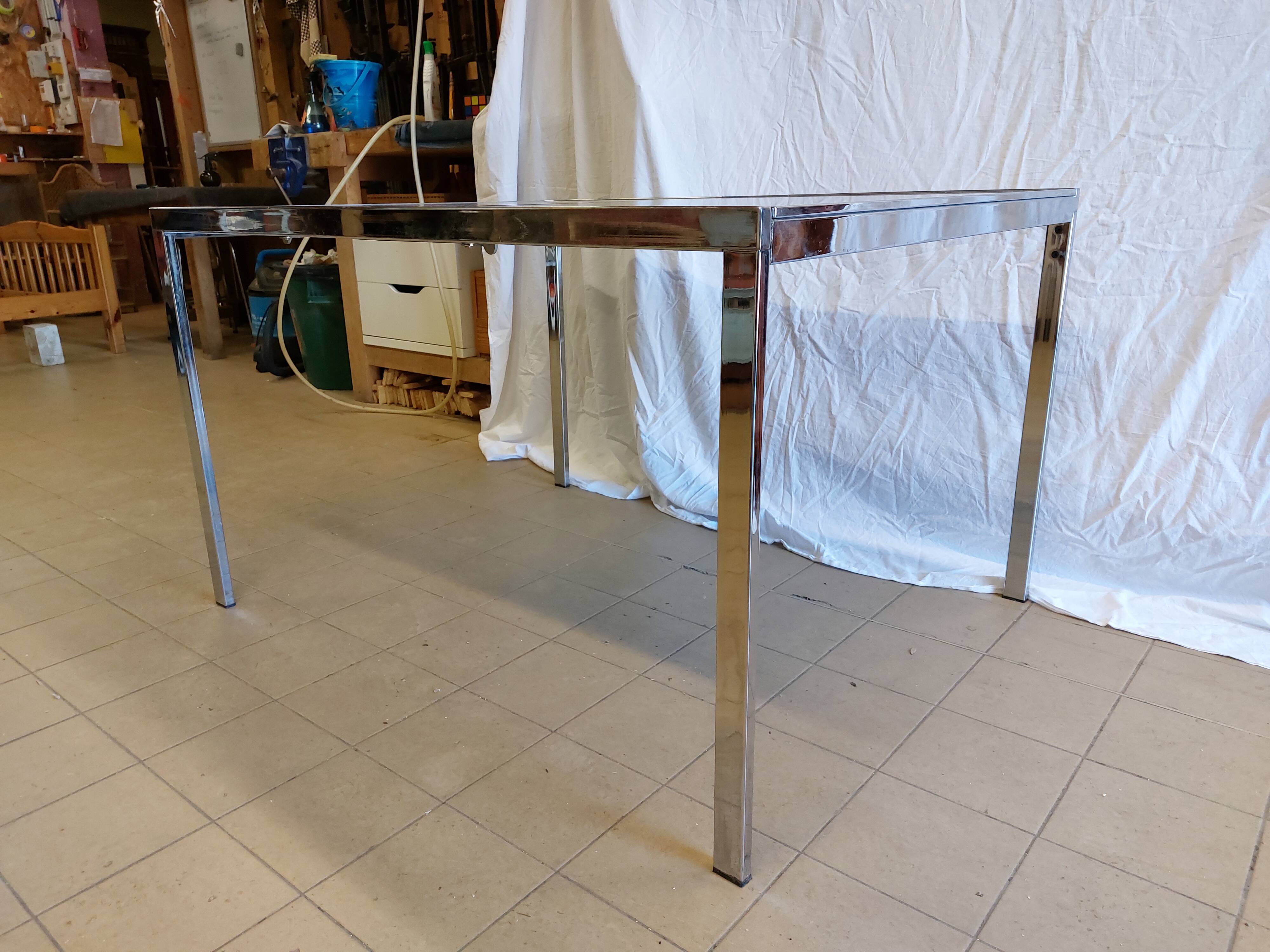 Table vintage extensible verre teinté et chrome Milo Baughman - Années 70