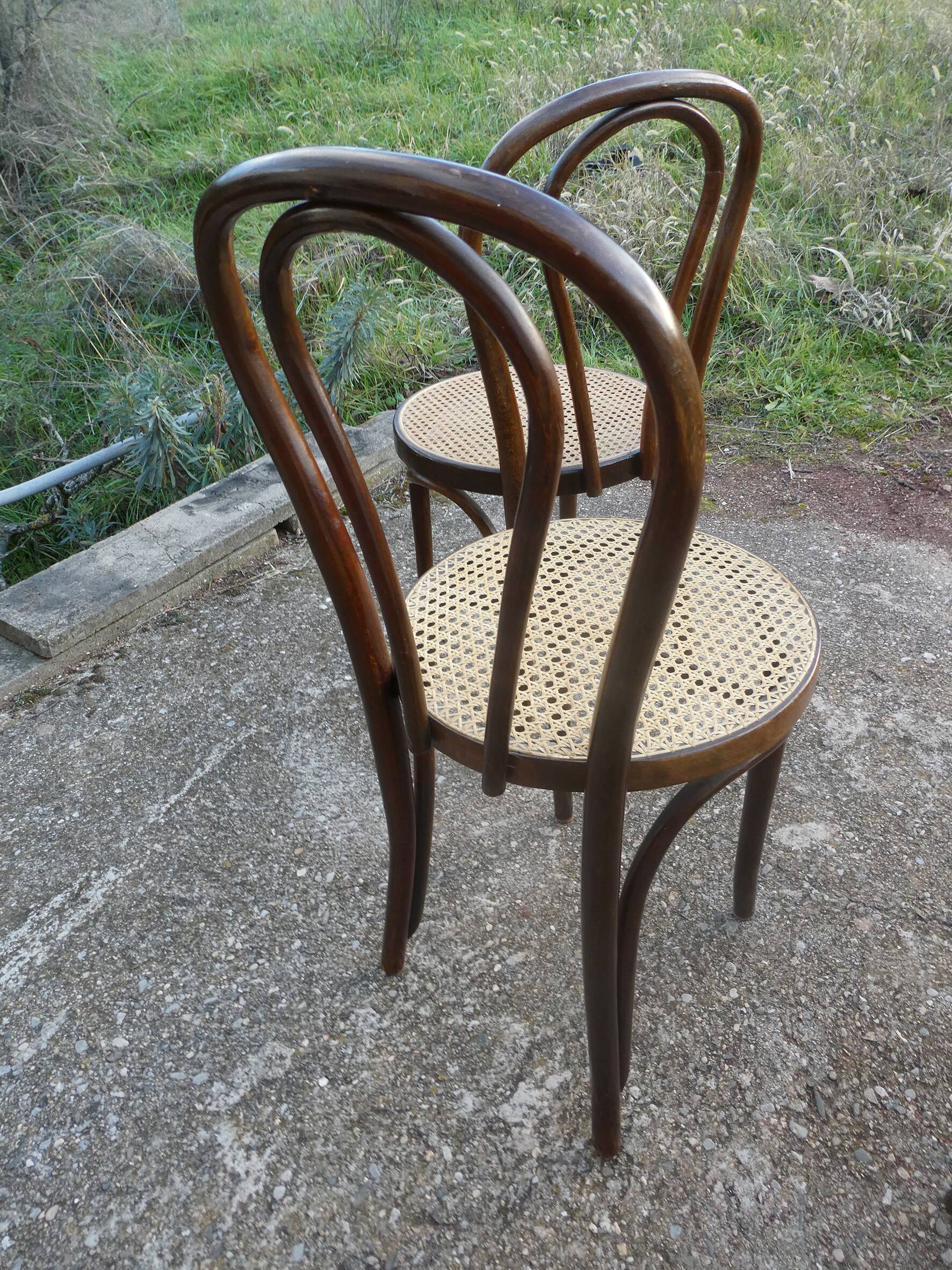 Set of 6 bistro chairs canned in curved wood N°18