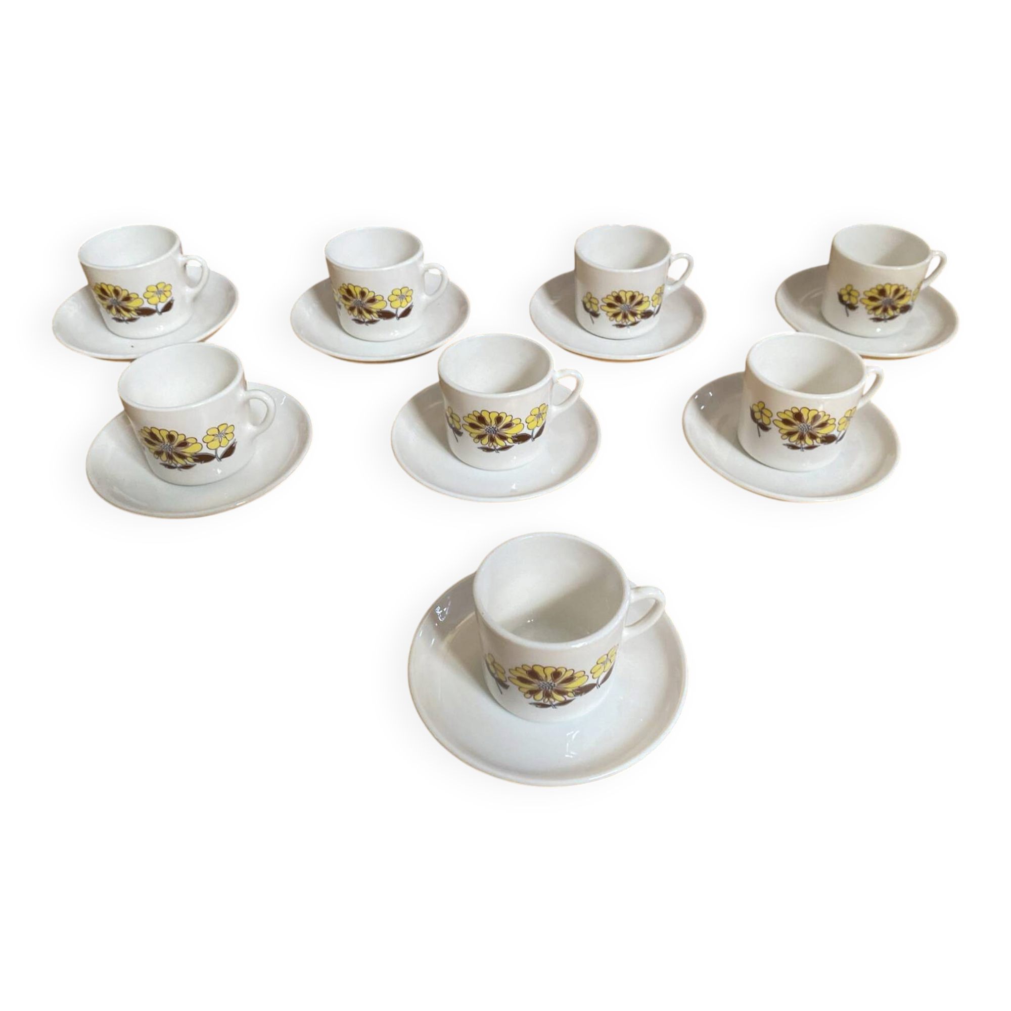 Series 8 cups & saucers sovirel white ceramic flower power fr