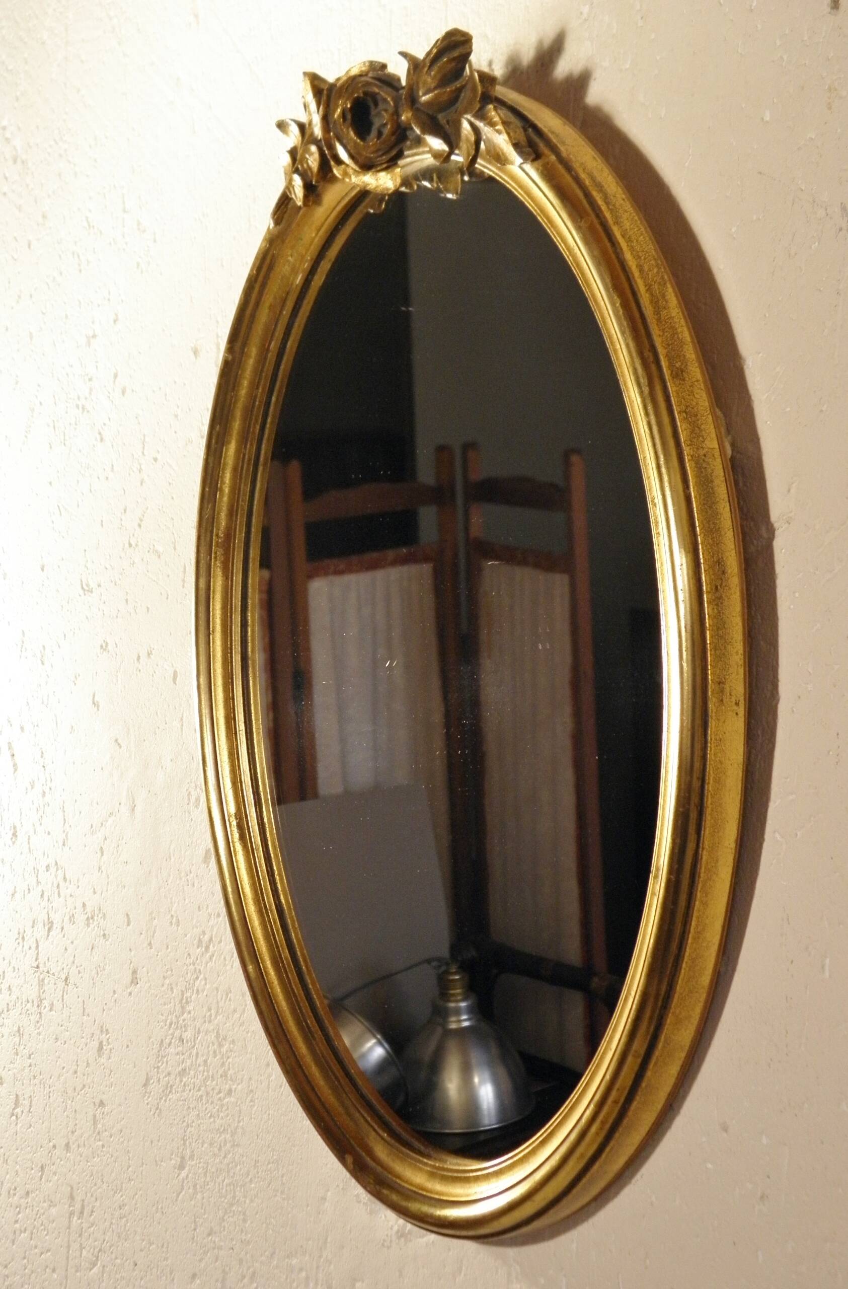 Oval gilded wood mirror 45 x 34