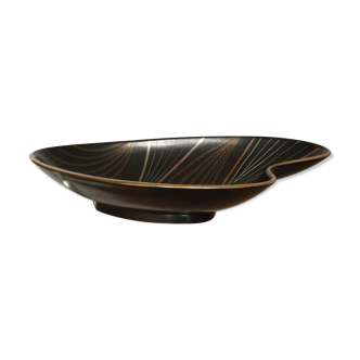 Cut or empty vintage earthenware pocket