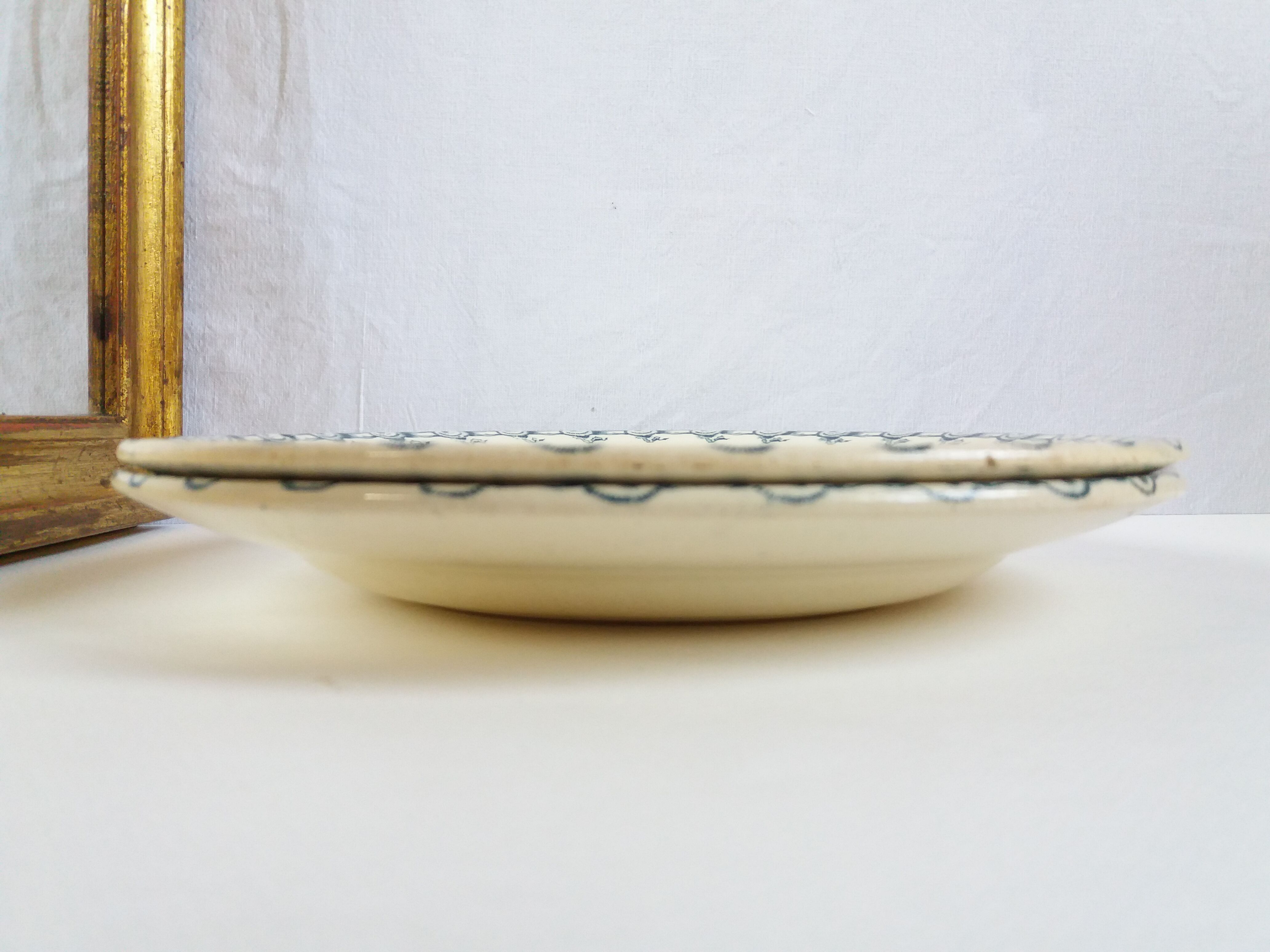 Pair of Chardons plates