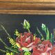 Nature morte aux roses – Huile sur toile signée et datée 1977 –Cadre bois
