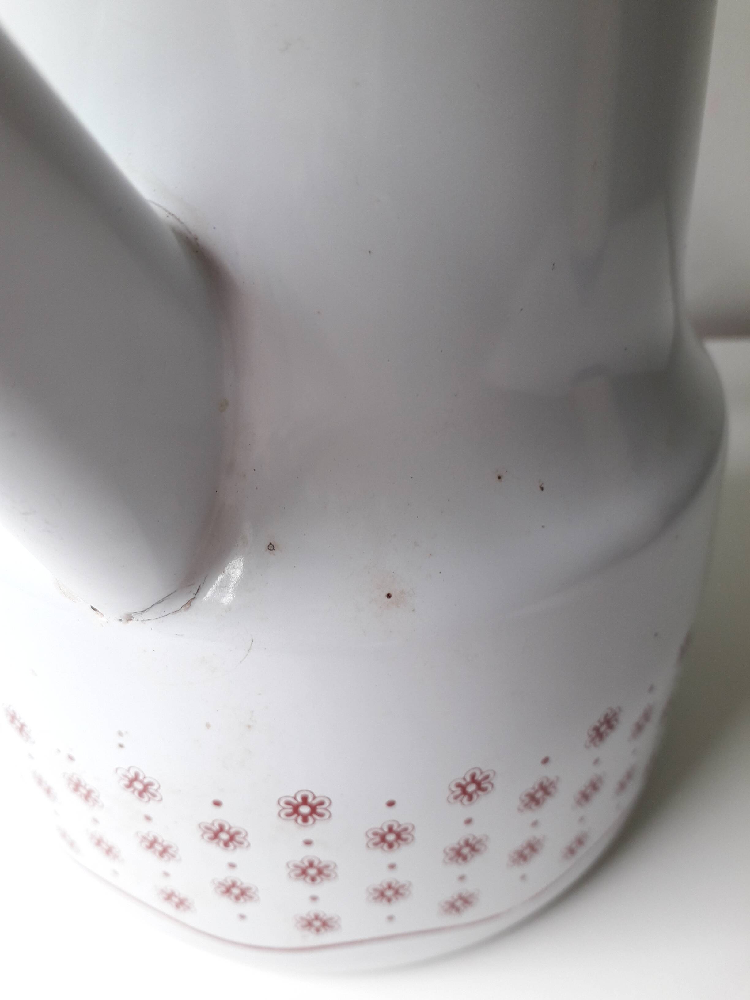 Enameled sheet metal coffee maker 1960 (A1)