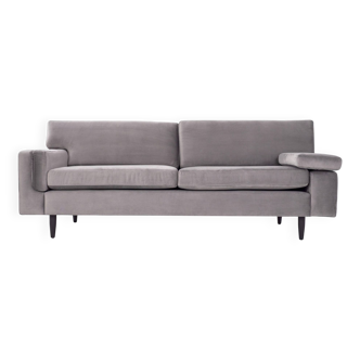 Canapé HELSINKI en velours gris, design scandinave