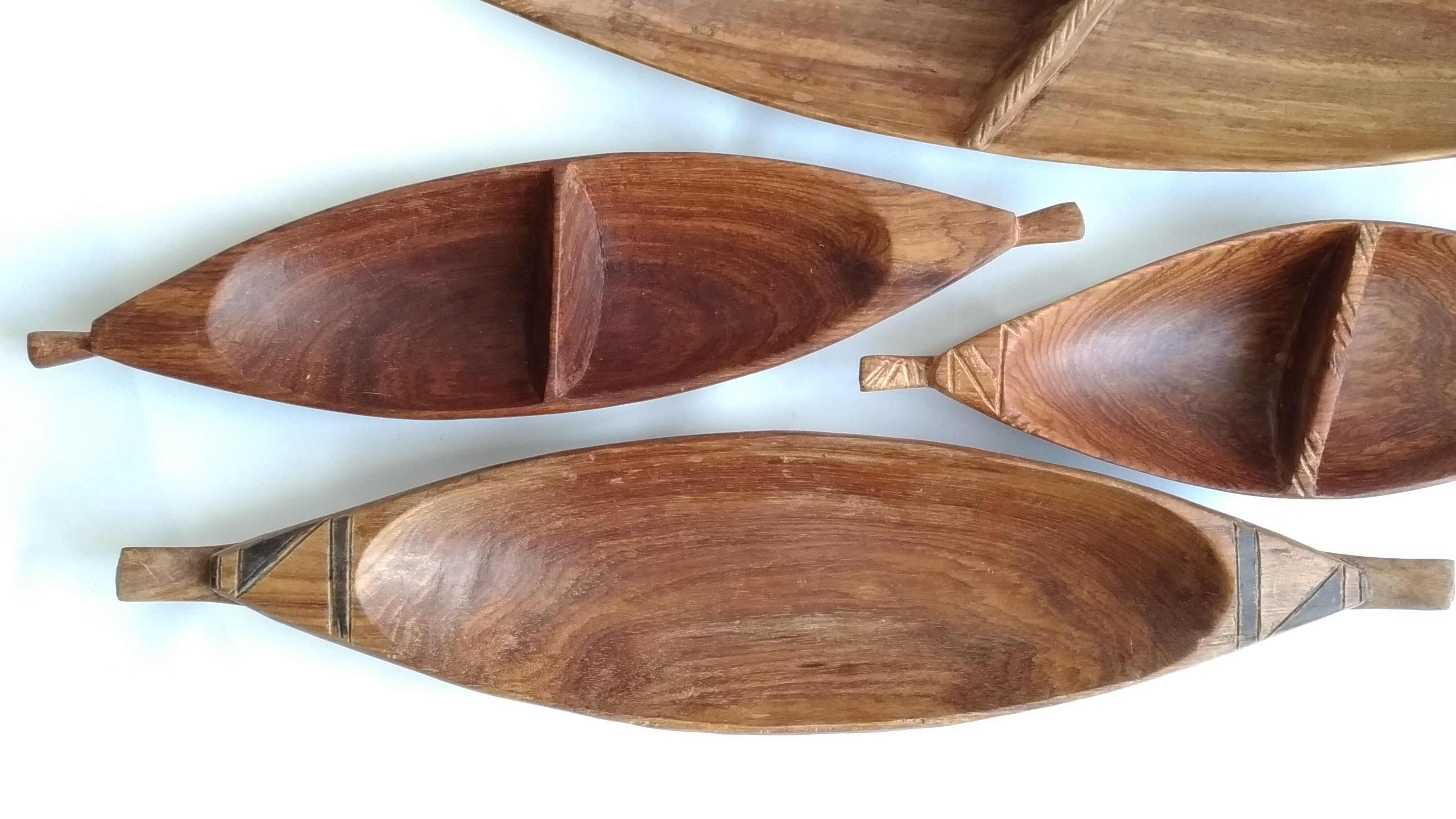 Set of wooden dishes Crafts of Africa, 20th