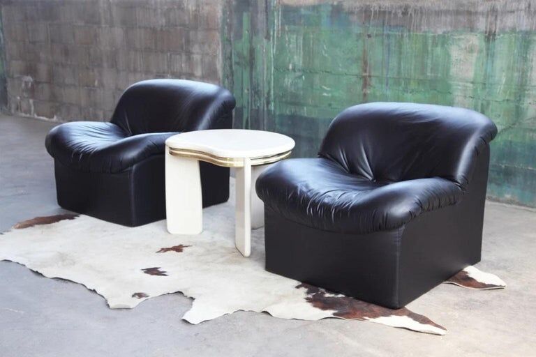 Fauteuil sculpturale rembourrée post-moderne 1980