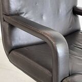 Leather armchair Mobilier International, 1970