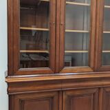 Bibliothèque, vitrine