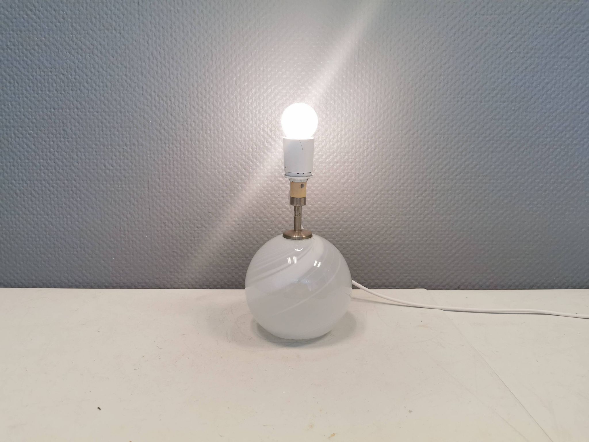 Beautiful table lamp, model Misty by Torben Jørgensen, Holmegaard Glassworks Denmark 1980.