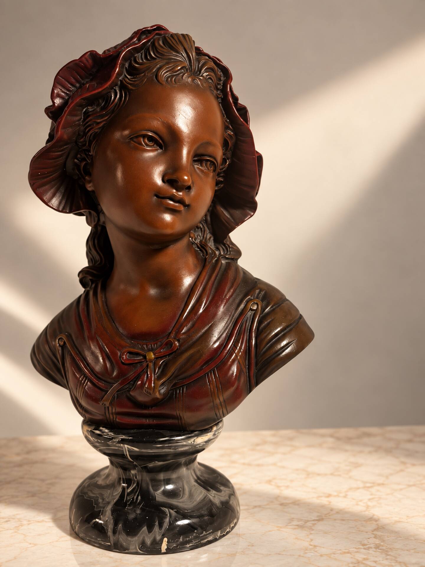 Bust of a woman 40 cm – Art Nouveau style – bronze effect finish